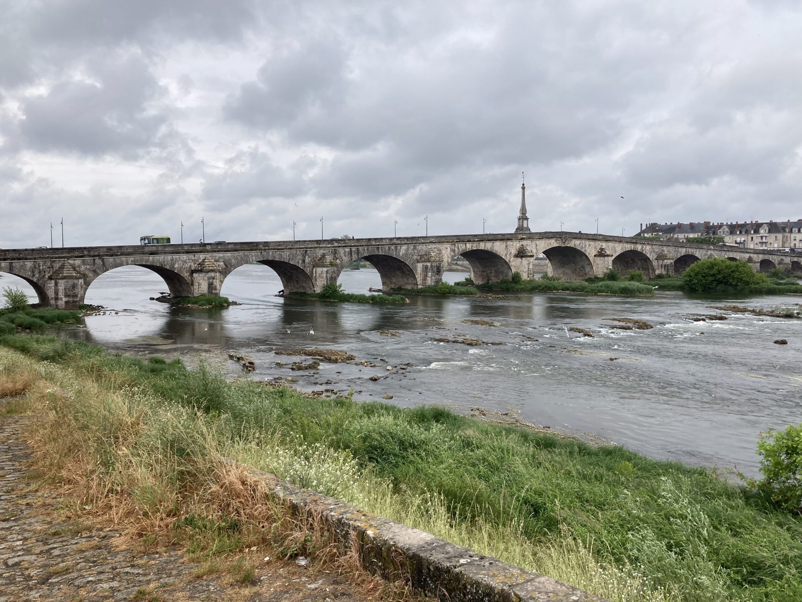 #23 Verregnet von Blois nach Poitiers